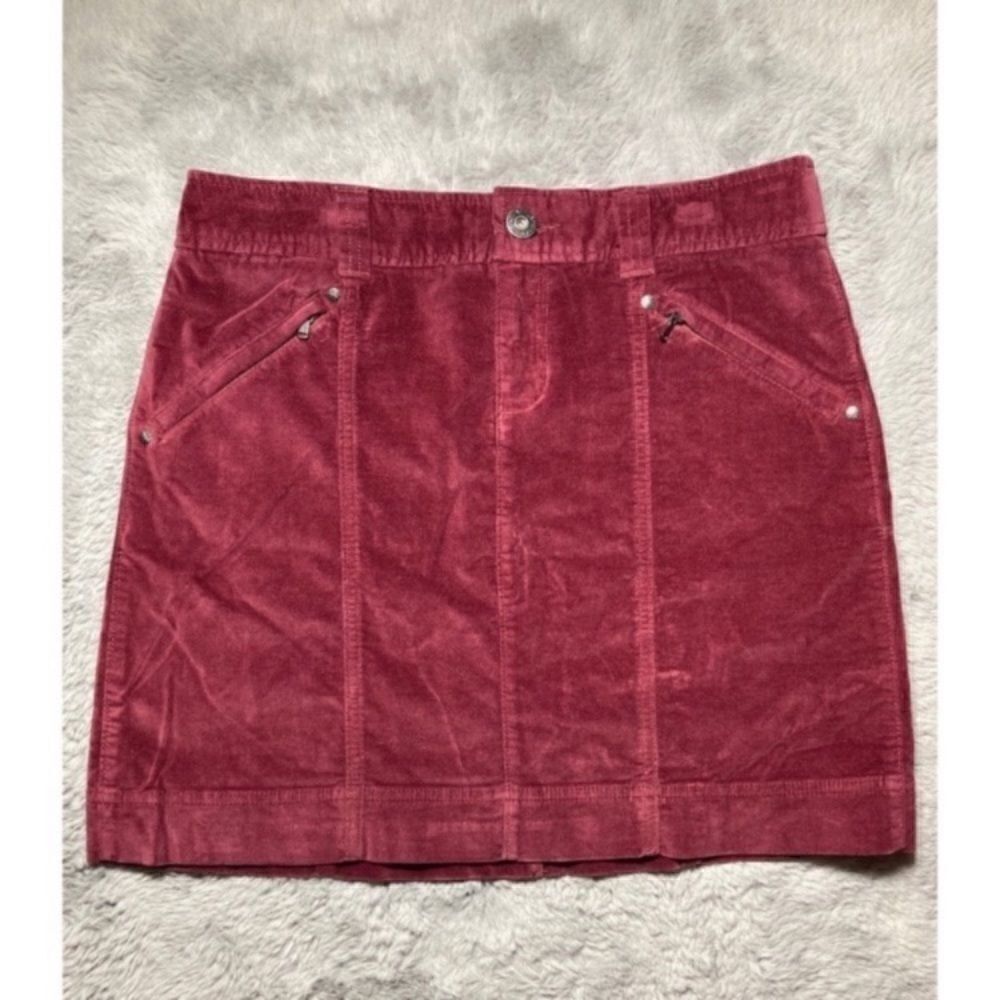 Athleta athletic Roseville velvet berry red skirt